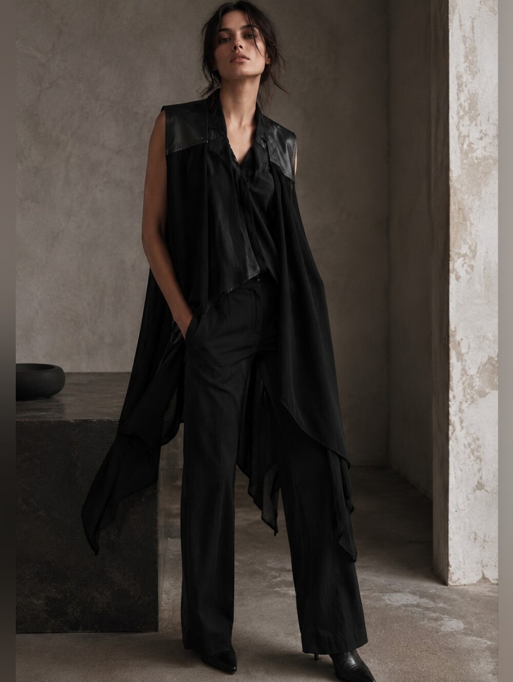 SKINGRAFT Crepe Silk & Leather Long Drape Vest , size small